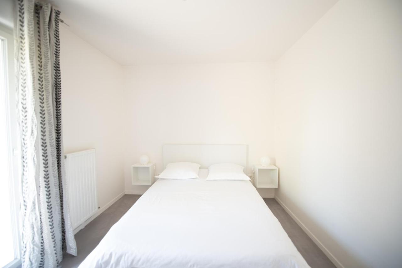Appartements De 2 Ou 3 Chambres A 40 Minutes De Paris Courcouronnes Eksteriør billede